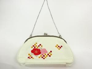 リサイクル　縮緬地市松に椿模様刺繍和装バッグ
